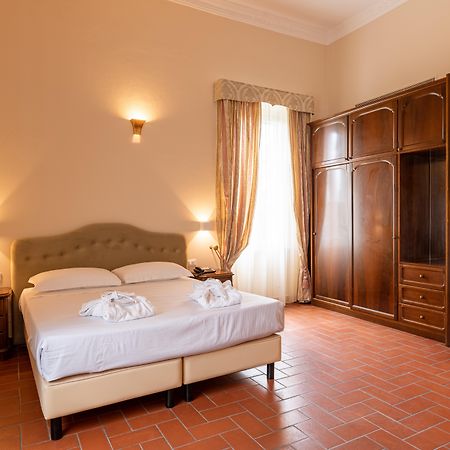 Hotel Villa San Michele Lucca Bagian luar foto