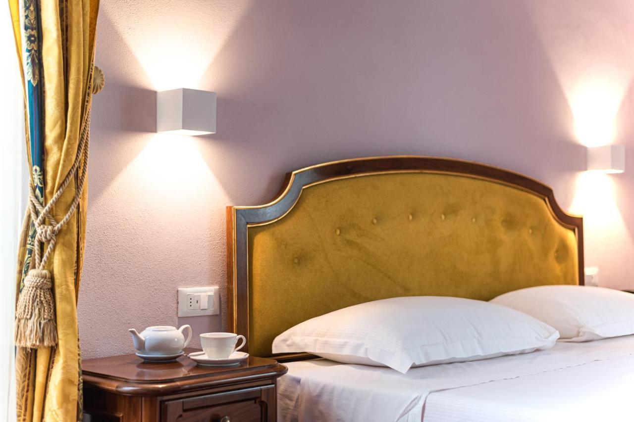 Hotel Villa San Michele Lucca Bagian luar foto