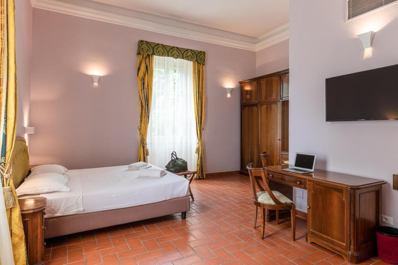 Hotel Villa San Michele Lucca Bagian luar foto