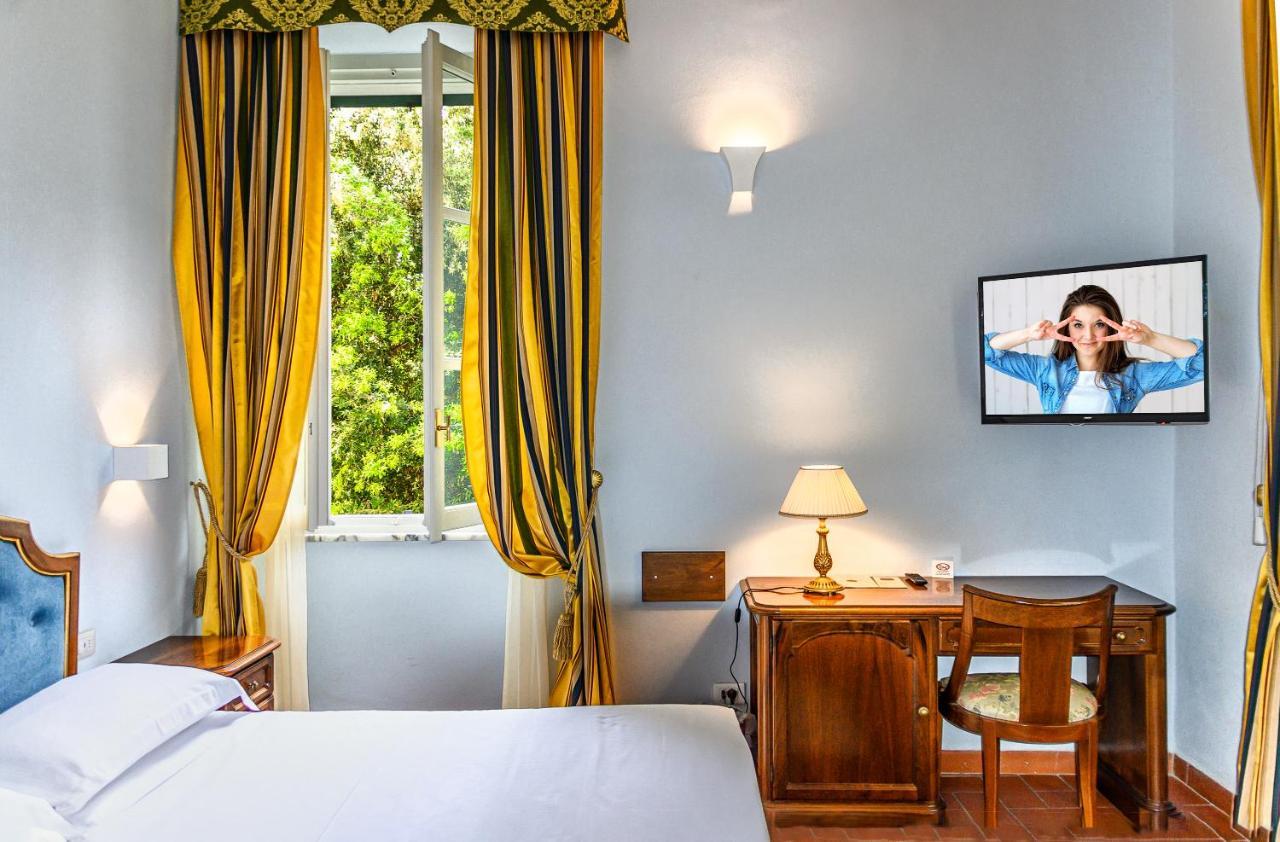 Hotel Villa San Michele Lucca Bagian luar foto