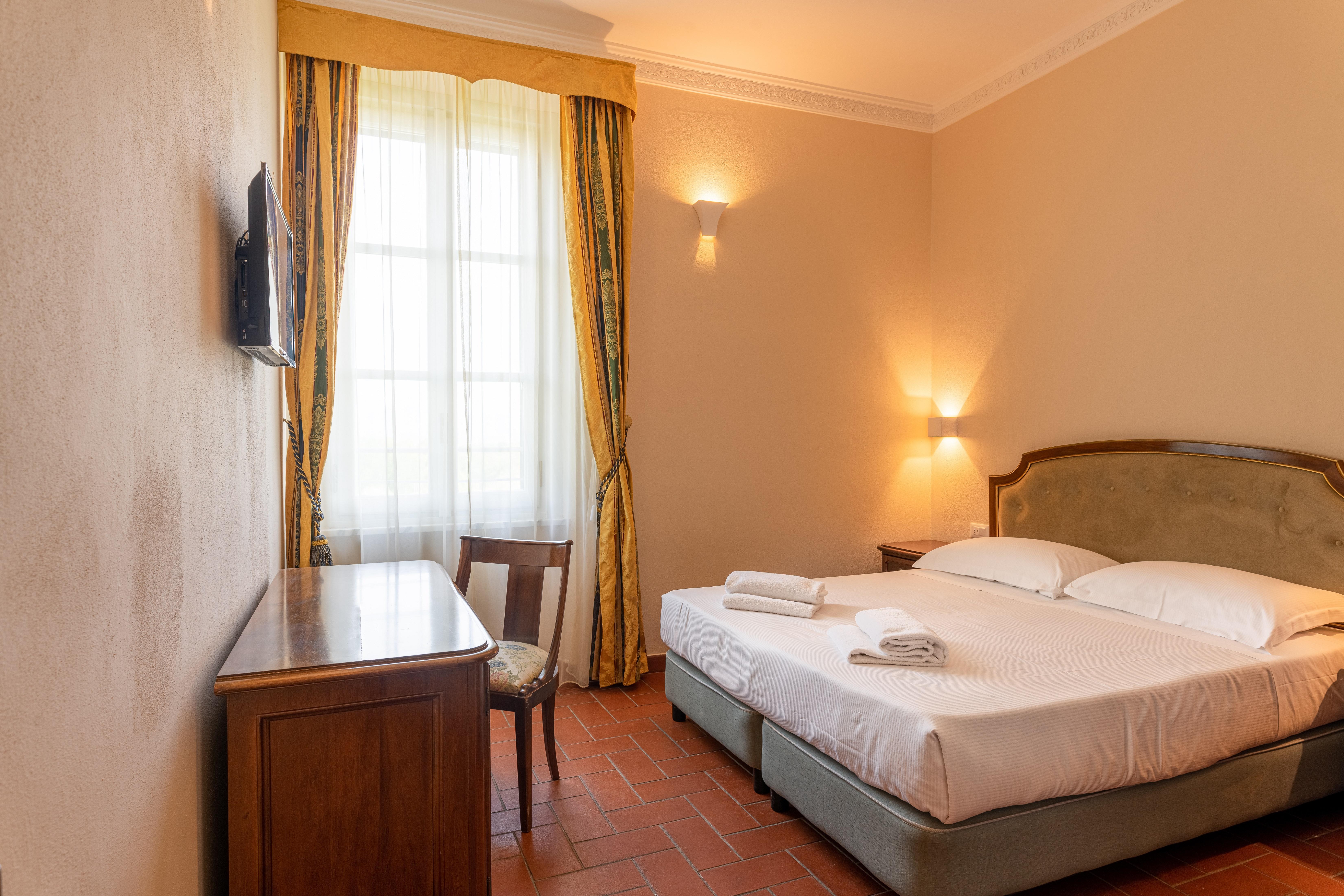 Hotel Villa San Michele Lucca Bagian luar foto