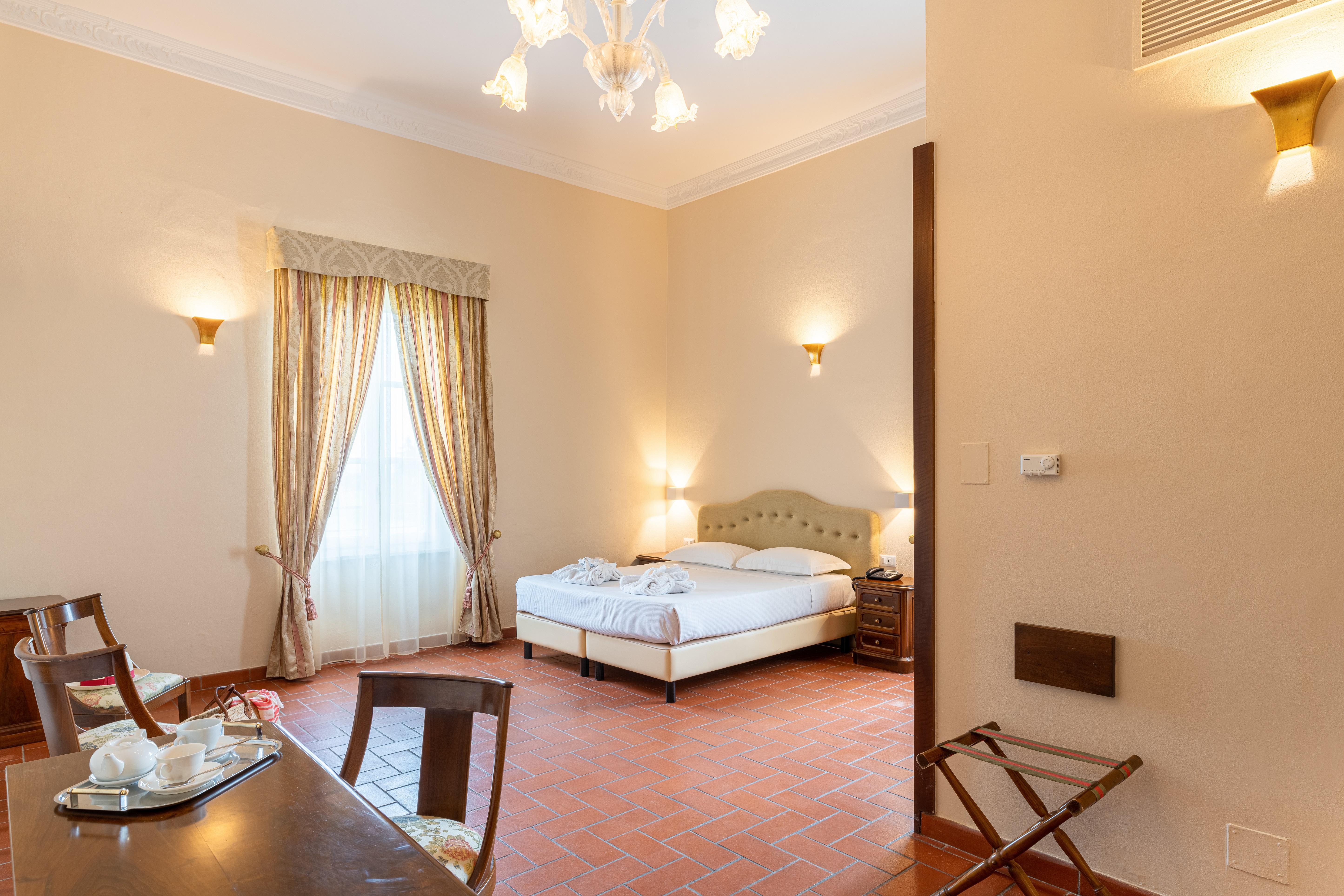 Hotel Villa San Michele Lucca Bagian luar foto